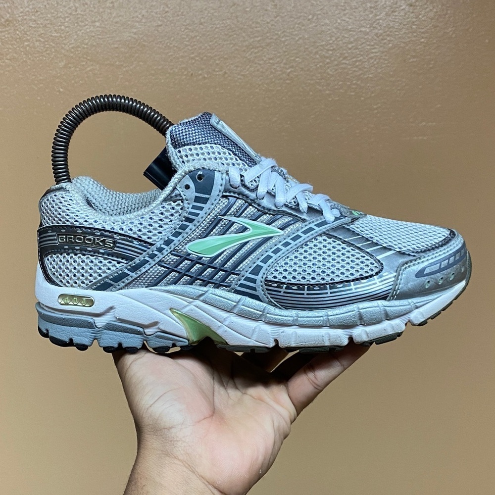 Vintage Brooks Ariel 11 Women’s Running Sneakers “Gray Mint Green White” Sz 6.5 - Picture 4 of 17